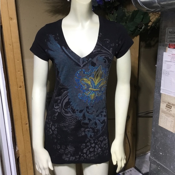 Love It Tee Shirt - Picture 7 of 16